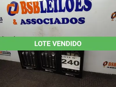 LOTE 240 - 03 - KITS JOGO TALHERES LINHA SANKIT 20 PEÇAS PRATA - PREMIUM (NO ESTADO, NÃO SABEMOS SE FUNCIONA. LEILÃO NÃO TEM GARANTIA E NEM DEVOLUÇÃO, SUJEITO A POSSÍVEIS AVARIAS VISÍVEIS/OCULTAS E/OU AUSÊNCIA DE COMPONENTES)