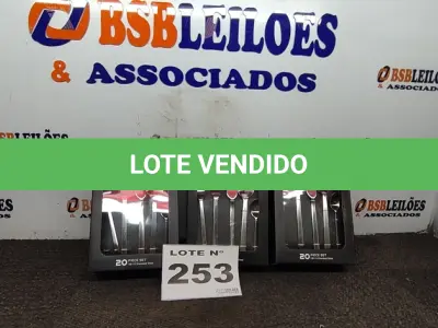 LOTE 253 - 03 - KITS JOGO TALHERES LINHA SANKIT 20 PEÇAS PRATA - PREMIUM (NO ESTADO, NÃO SABEMOS SE FUNCIONA. LEILÃO NÃO TEM GARANTIA E NEM DEVOLUÇÃO, SUJEITO A POSSÍVEIS AVARIAS VISÍVEIS/OCULTAS E/OU AUSÊNCIA DE COMPONENTES)