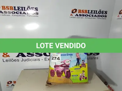 LOTE 274 - 01 - TRICICLO, BRINQUEDOS BANDEIRANTE, ZOOTICO, JOANINHA (NO ESTADO, NÃO SABEMOS SE FUNCIONA. LEILÃO NÃO TEM GARANTIA E NEM DEVOLUÇÃO, SUJEITO A POSSÍVEIS AVARIAS VISÍVEIS/OCULTAS E/OU AUSÊNCIA DE COMPONENTES)