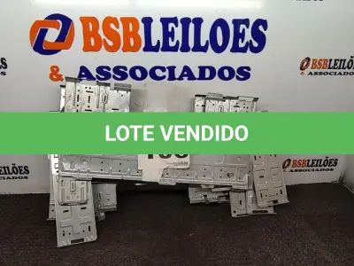 LOTE 106 - SUPORTES EVAPORADORAS AR-CONDICIONADO DIVERSOS (NO ESTADO, NÃO SABEMOS SE FUNCIONA. LEILÃO NÃO TEM GARANTIA E NEM DEVOLUÇÃO, SUJEITO A POSSÍVEIS AVARIAS VISÍVEIS/OCULTAS E/OU AUSÊNCIA DE COMPONENTES)