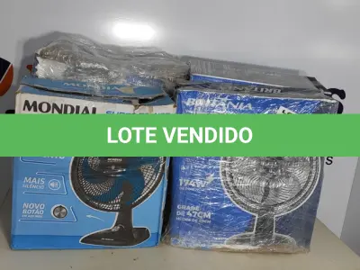 LOTE 170 - 04 - VENTILADORES DIVERSOS 110V (NO ESTADO, NÃO SABEMOS SE FUNCIONA. LEILÃO NÃO TEM GARANTIA E NEM DEVOLUÇÃO, SUJEITO A POSSÍVEIS AVARIAS VISÍVEIS/OCULTAS E/OU AUSÊNCIA DE COMPONENTES)