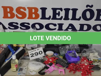 LOTE 290 - 01 LOTE C/ ÍTENS DIVERSOS (NO ESTADO, NÃO SABEMOS SE FUNCIONA. LEILÃO NÃO TEM GARANTIA E NEM DEVOLUÇÃO, SUJEITO A POSSÍVEIS AVARIAS VISÍVEIS/OCULTAS E/OU AUSÊNCIA DE COMPONENTES)