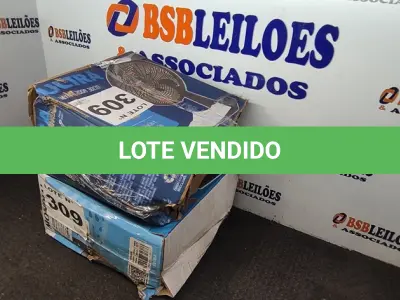 LOTE 309 - 04 - VENTILADORES DIVERSOS 110V (NO ESTADO, NÃO SABEMOS SE FUNCIONA. LEILÃO NÃO TEM GARANTIA E NEM DEVOLUÇÃO, SUJEITO A POSSÍVEIS AVARIAS VISÍVEIS/OCULTAS E/OU AUSÊNCIA DE COMPONENTES)