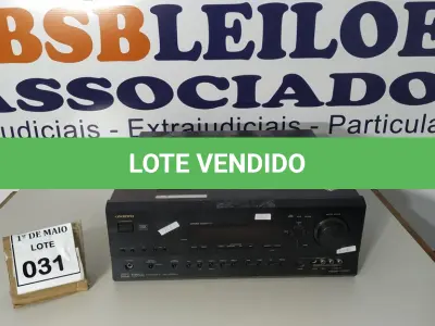 LOTE 031 - 01 RECEIVER TX-SR701 MARCA ONKYO. (NO ESTADO) ATENÇÃO! FAZER A VISITAÇÃO ANTES DE ARREMATAR, NÃO SABEMOS SE FUNCIONA. LEILÃO NÃO TEM GARANTIA E NEM DEVOLUÇÃO, SUJEITO A POSSÍVEIS AVARIAS VISÍVEIS/OCULTAS E/OU AUSÊNCIA DE COMPONENTES.