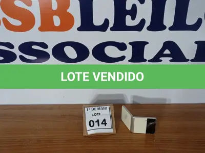LOTE 014 - 01 CELULAR MARCA SAMSUNG GALAXI Z FLIP 3 SEM CARREGADOR COM AVARIAS. (NO ESTADO) ATENÇÃO! FAZER A VISITAÇÃO ANTES DE ARREMATAR, NÃO SABEMOS SE FUNCIONA. LEILÃO NÃO TEM GARANTIA E NEM DEVOLUÇÃO, SUJEITO A POSSÍVEIS AVARIAS VISÍVEIS/OCULTAS E/OU AUSÊNCIA DE COMPONENTES.