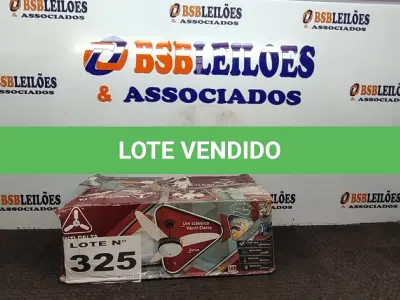 LOTE 325 - 01 - VENTILADOR DE TETO NEW ZETA 3 PÁS MDF LAQUEADAS BRANCO 220V (NO ESTADO, NÃO SABEMOS SE FUNCIONA. LEILÃO NÃO TEM GARANTIA E NEM DEVOLUÇÃO, SUJEITO A POSSÍVEIS AVARIAS VISÍVEIS/OCULTAS E/OU AUSÊNCIA DE COMPONENTES)