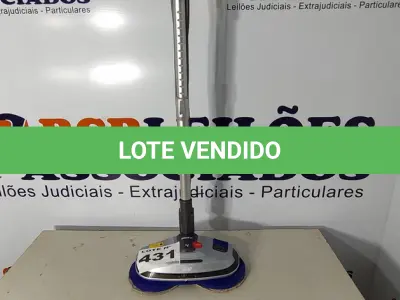 LOTE 431 - 01 - POLIDORA E LIMPADORA DE PISO WAP BRILHA UP 220V (NO ESTADO, NÃO SABEMOS SE FUNCIONA. LEILÃO NÃO TEM GARANTIA E NEM DEVOLUÇÃO, SUJEITO A POSSÍVEIS AVARIAS VISÍVEIS/OCULTAS E/OU AUSÊNCIA DE COMPONENTES)