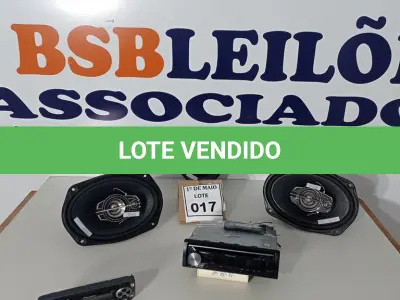 LOTE 017 - 01 CD PIONEER COM BLUETOOTH E USB, 01 PAR DE TS PIONEER, 01 TWEETER E 01 FRENTE CD PIONEER. (NO ESTADO) ATENÇÃO! FAZER A VISITAÇÃO ANTES DE ARREMATAR, NÃO SABEMOS SE FUNCIONA. LEILÃO NÃO TEM GARANTIA E NEM DEVOLUÇÃO, SUJEITO A POSSÍVEIS AVARIAS VISÍVEIS/OCULTAS E/OU AUSÊNCIA DE COMPONENTES.