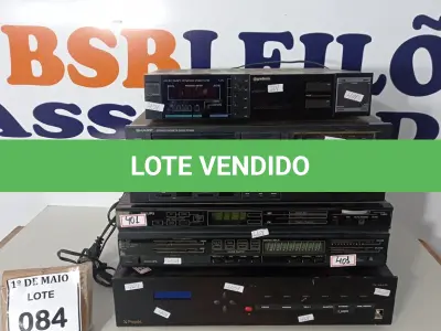 LOTE 084 - 02 TOCA FITAS MARCA PIONEER E GRADIENTE, 01 HOME THEATER PKMR6-80 E 01 AMPLIFICADOR MARCA PHILIPS. (NO ESTADO) ATENÇÃO! FAZER A VISITAÇÃO ANTES DE ARREMATAR, NÃO SABEMOS SE FUNCIONA. LEILÃO NÃO TEM GARANTIA E NEM DEVOLUÇÃO, SUJEITO A POSSÍVEIS AVARIAS VISÍVEIS/OCULTAS E/OU AUSÊNCIA DE COMPONENTES.