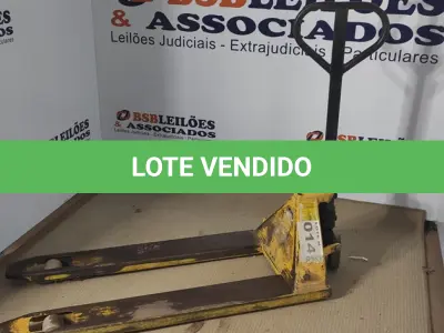 LOTE 014 - 01 - PALETEIRA HIDRÁULICA MANUAL (NO ESTADO, NÃO SABEMOS SE FUNCIONA. LEILÃO NÃO TEM GARANTIA E NEM DEVOLUÇÃO, SUJEITO A POSSÍVEIS AVARIAS VISÍVEIS/OCULTAS E/OU AUSÊNCIA DE COMPONENTES)