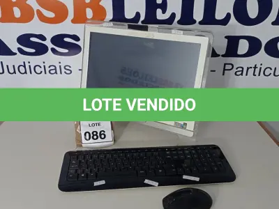 LOTE 086 - 01 PC ALL IN ONE MSI COM TECLADO E MOUSE. (NO ESTADO) ATENÇÃO! FAZER A VISITAÇÃO ANTES DE ARREMATAR, NÃO SABEMOS SE FUNCIONA. LEILÃO NÃO TEM GARANTIA E NEM DEVOLUÇÃO, SUJEITO A POSSÍVEIS AVARIAS VISÍVEIS/OCULTAS E/OU AUSÊNCIA DE COMPONENTES.