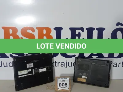 LOTE 005 - 02 NOTEBOOKS SENDO 01 MARCA POSITIVO E 01 IBM SEM CARREGADOR COM AVARIAS. (NO ESTADO) ATENÇÃO! FAZER A VISITAÇÃO ANTES DE ARREMATAR, NÃO SABEMOS SE FUNCIONA. LEILÃO NÃO TEM GARANTIA E NEM DEVOLUÇÃO, SUJEITO A POSSÍVEIS AVARIAS VISÍVEIS/OCULTAS E/OU AUSÊNCIA DE COMPONENTES.