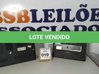 LOTE 019 - 02 NOTEBOOKS, SENDO 01 MARCA HP E 01 MARCA IBM SEM FONTE COM AVARIAS.  (NO ESTADO) ATENÇÃO! FAZER A VISITAÇÃO ANTES DE ARREMATAR, NÃO SABEMOS SE FUNCIONA. LEILÃO NÃO TEM GARANTIA E NEM DEVOLUÇÃO, SUJEITO A POSSÍVEIS AVARIAS VISÍVEIS/OCULTAS E/OU AUSÊNCIA DE COMPONENTES.