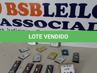 LOTE 012 - 07 HDS VARIADOS PARA NOTEBOOK, 02 HDS PARA PC E 05 MEMORIAS PARA SERVIDOR.  (NO ESTADO) ATENÇÃO! FAZER A VISITAÇÃO ANTES DE ARREMATAR, NÃO SABEMOS SE FUNCIONA. LEILÃO NÃO TEM GARANTIA E NEM DEVOLUÇÃO, SUJEITO A POSSÍVEIS AVARIAS VISÍVEIS/OCULTAS E/OU AUSÊNCIA DE COMPONENTES.