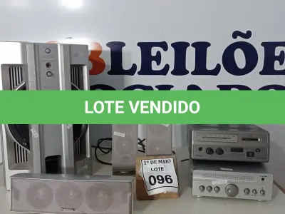LOTE 096 - 01 CAIXA DE SOM MARCA SONY, 01 RÁDIO RECEIVER, 01 HOME THEATHER E 04 CAIXINHAS AVULSAS.  (NO ESTADO) ATENÇÃO! FAZER A VISITAÇÃO ANTES DE ARREMATAR, NÃO SABEMOS SE FUNCIONA. LEILÃO NÃO TEM GARANTIA E NEM DEVOLUÇÃO, SUJEITO A POSSÍVEIS AVARIAS VISÍVEIS/OCULTAS E/OU AUSÊNCIA DE COMPONENTES.
