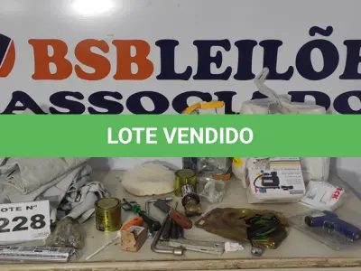 LOTE 228 - 30 – ITENS DIVERSOS (NO ESTADO, NÃO SABEMOS SE FUNCIONA. LEILÃO NÃO TEM GARANTIA E NEM DEVOLUÇÃO, SUJEITO A POSSÍVEIS AVARIAS VISÍVEIS/OCULTAS E/OU AUSÊNCIA DE COMPONENTES)