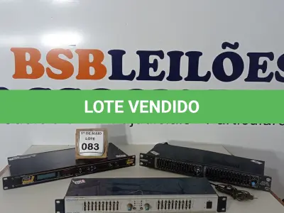LOTE 083 - 03 EQUALIZADORES MARCAS E MODELOS DIVERSOS. (NO ESTADO) ATENÇÃO! FAZER A VISITAÇÃO ANTES DE ARREMATAR, NÃO SABEMOS SE FUNCIONA. LEILÃO NÃO TEM GARANTIA E NEM DEVOLUÇÃO, SUJEITO A POSSÍVEIS AVARIAS VISÍVEIS/OCULTAS E/OU AUSÊNCIA DE COMPONENTES.