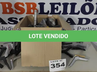 LOTE 354 - 01 LOTE C/ SUPORTES DE TELEVISORES DIVERSOS (NO ESTADO, NÃO SABEMOS SE FUNCIONA. LEILÃO NÃO TEM GARANTIA E NEM DEVOLUÇÃO, SUJEITO A POSSÍVEIS AVARIAS VISÍVEIS/OCULTAS E/OU AUSÊNCIA DE COMPONENTES)