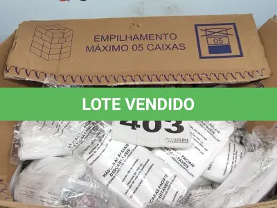 LOTE 403 - 01 LOTE C/ MÁSCARAS DESCARTÁVEL (NO ESTADO, NÃO SABEMOS SE FUNCIONA. LEILÃO NÃO TEM GARANTIA E NEM DEVOLUÇÃO, SUJEITO A POSSÍVEIS AVARIAS VISÍVEIS/OCULTAS E/OU AUSÊNCIA DE COMPONENTES)