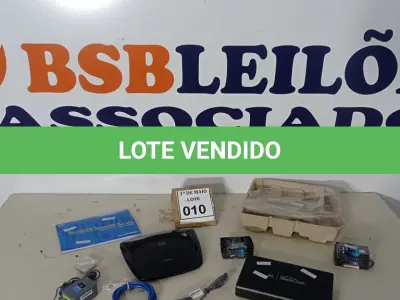 LOTE 010 - 10 MEMORIAS PARA NOTEBOOK, 01 CASE HD, 01 ROTEADOR E 02 PROCESSADORES XEON CORE I3 COM AVARIAS. (NO ESTADO) ATENÇÃO! FAZER A VISITAÇÃO ANTES DE ARREMATAR, NÃO SABEMOS SE FUNCIONA. LEILÃO NÃO TEM GARANTIA E NEM DEVOLUÇÃO, SUJEITO A POSSÍVEIS AVARIAS VISÍVEIS/OCULTAS E/OU AUSÊNCIA DE COMPONENTES.