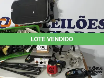 LOTE 036 - 01 LOTE COM ITENS DIVERSOS. (NO ESTADO) ATENÇÃO! FAZER A VISITAÇÃO ANTES DE ARREMATAR, NÃO SABEMOS SE FUNCIONA. LEILÃO NÃO TEM GARANTIA E NEM DEVOLUÇÃO, SUJEITO A POSSÍVEIS AVARIAS VISÍVEIS/OCULTAS E/OU AUSÊNCIA DE COMPONENTES.