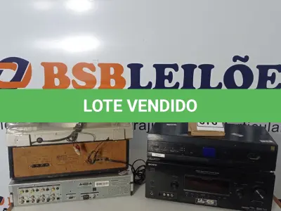 LOTE 076 - 01 TOCA DISCOS MARCA GRADIENTE, 01 RECEIVER MARCA SONY, 01 TOCA FITAS MARCA CCE, 01 HOME THEATER MARCA GRADIENTE E 01 APARELHO CONDICIONADOR DE ENERGIA. (NO ESTADO) ATENÇÃO! FAZER A VISITAÇÃO ANTES DE ARREMATAR, NÃO SABEMOS SE FUNCIONA. LEILÃO NÃO TEM GARANTIA E NEM DEVOLUÇÃO, SUJEITO A POSSÍVEIS AVARIAS VISÍVEIS/OCULTAS E/OU AUSÊNCIA DE COMPONENTES.