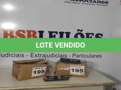 LOTE 195 - 26 - SELANTE PU 40 SACHÊ PROFISSIONAL 800G TYTAN (NO ESTADO, NÃO SABEMOS SE FUNCIONA. LEILÃO NÃO TEM GARANTIA E NEM DEVOLUÇÃO, SUJEITO A POSSÍVEIS AVARIAS VISÍVEIS/OCULTAS E/OU AUSÊNCIA DE COMPONENTES)