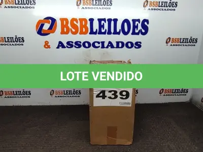 LOTE 439 - 01 - LANTERNA PORTA VELAS (NO ESTADO, NÃO SABEMOS SE FUNCIONA. LEILÃO NÃO TEM GARANTIA E NEM DEVOLUÇÃO, SUJEITO A POSSÍVEIS AVARIAS VISÍVEIS/OCULTAS E/OU AUSÊNCIA DE COMPONENTES)