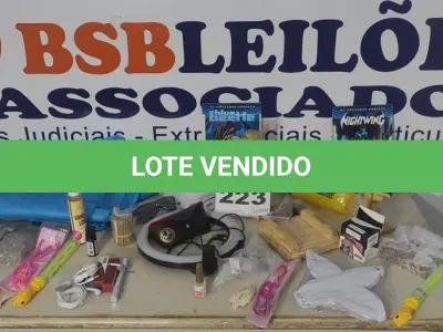 LOTE 223 - APROXIMADAMENTE 30 ITENS DIVERSOS (NO ESTADO, NÃO SABEMOS SE FUNCIONA. LEILÃO NÃO TEM GARANTIA E NEM DEVOLUÇÃO, SUJEITO A POSSÍVEIS AVARIAS VISÍVEIS/OCULTAS E/OU AUSÊNCIA DE COMPONENTES)