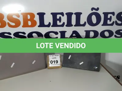 LOTE 019 - 02 NOTEBOOKS, SENDO 01 MARCA HP E 01 MARCA IBM SEM FONTE COM AVARIAS.  (NO ESTADO) ATENÇÃO! FAZER A VISITAÇÃO ANTES DE ARREMATAR, NÃO SABEMOS SE FUNCIONA. LEILÃO NÃO TEM GARANTIA E NEM DEVOLUÇÃO, SUJEITO A POSSÍVEIS AVARIAS VISÍVEIS/OCULTAS E/OU AUSÊNCIA DE COMPONENTES.