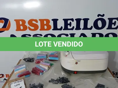 LOTE 095 - 01 APARELHO DE CENTRIFUGA PROFISSIONAL GTSPIN COM AVARIAS. (NO ESTADO) ATENÇÃO! FAZER A VISITAÇÃO ANTES DE ARREMATAR, NÃO SABEMOS SE FUNCIONA. LEILÃO NÃO TEM GARANTIA E NEM DEVOLUÇÃO, SUJEITO A POSSÍVEIS AVARIAS VISÍVEIS/OCULTAS E/OU AUSÊNCIA DE COMPONENTES.