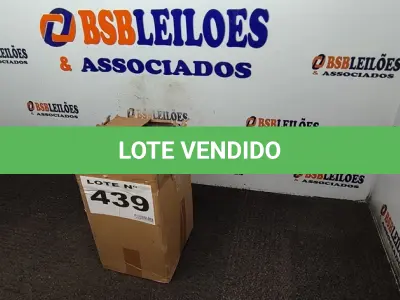 LOTE 439 - 01 - LANTERNA PORTA VELAS (NO ESTADO, NÃO SABEMOS SE FUNCIONA. LEILÃO NÃO TEM GARANTIA E NEM DEVOLUÇÃO, SUJEITO A POSSÍVEIS AVARIAS VISÍVEIS/OCULTAS E/OU AUSÊNCIA DE COMPONENTES)