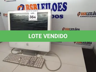 LOTE 364 - 01 ALL IN ONE APPLE COM TECLADO E AVARIAS NA TELA. (NO ESTADO) ATENÇÃO! FAZER A VISITAÇÃO ANTES DE ARREMATAR, NÃO SABEMOS SE FUNCIONA. LEILÃO NÃO TEM GARANTIA E NEM DEVOLUÇÃO, SUJEITO A POSSÍVEIS AVARIAS VISÍVEIS/OCULTAS E/OU AUSÊNCIA DE COMPONENTES.