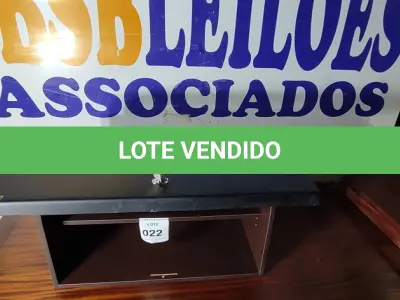 LOTE 022 - 01 ARMÁRIO SUSPENSO. (NO ESTADO EM QUE SE ENCONTRA. SUJEITO A AVARIAS OCULTAS/VISÍVEIS.)