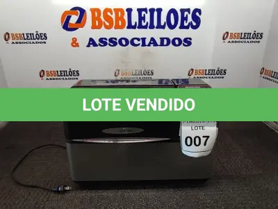 LOTE 007 - 01 MÁQUINA DE PÃO.  (BREAD MACHINE). (NO ESTADO EM QUE SE ENCONTRA. SUJEITO A AVARIAS OCULTAS/VISÍVEIS.) AV9685H
