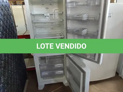 LOTE 074 - 01 GELADEIRA BRASTEMP INVERSE 220V. (NO ESTADO EM QUE SE ENCONTRA. SUJEITO A AVARIAS OCULTAS/VISÍVEIS.) BF8521X
