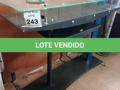 LOTE 243 - 01 EXPOSITOR DE PANFLETOS. (NO ESTADO) ATENÇÃO! FAZER A VISITAÇÃO ANTES DE ARREMATAR, NÃO SABEMOS SE FUNCIONA. LEILÃO NÃO TEM GARANTIA E NEM DEVOLUÇÃO, SUJEITO A POSSÍVEIS AVARIAS VISÍVEIS/OCULTAS E/OU AUSÊNCIA DE COMPONENTES.
