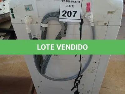 LOTE 207 - 01 MÁQUINA DE LAVAR ROUPAS DE 06 KG MARCA ELECTROLUX 220V. (NO ESTADO) ATENÇÃO! FAZER A VISITAÇÃO ANTES DE ARREMATAR, NÃO SABEMOS SE FUNCIONA. LEILÃO NÃO TEM GARANTIA E NEM DEVOLUÇÃO, SUJEITO A POSSÍVEIS AVARIAS VISÍVEIS/OCULTAS E/OU AUSÊNCIA DE COMPONENTES.