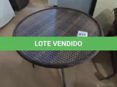 LOTE 072 - 01 MESA DE JARDIM.  (NO ESTADO EM QUE SE ENCONTRA. SUJEITO A AVARIAS OCULTAS/VISÍVEIS.) AV9334C