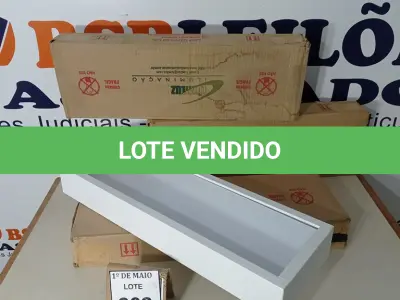 LOTE 262 - 04 LUMINÁRIAS DE EMBUTIR MARCA LUMILUZ. (NO ESTADO) ATENÇÃO! FAZER A VISITAÇÃO ANTES DE ARREMATAR, NÃO SABEMOS SE FUNCIONA. LEILÃO NÃO TEM GARANTIA E NEM DEVOLUÇÃO, SUJEITO A POSSÍVEIS AVARIAS VISÍVEIS/OCULTAS E/OU AUSÊNCIA DE COMPONENTES.