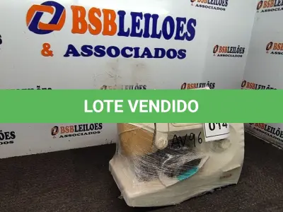 LOTE 014 - 01 MÁQUINA DE COSTURA (SEWING MACHINE). (NO ESTADO EM QUE SE ENCONTRA. SUJEITO A AVARIAS OCULTAS/VISÍVEIS.) AV9676S
