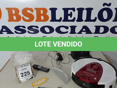LOTE 225 - 01 ASPIRADOR ROBÔ MODELO A330 HOUSEKEEPPER PRO POLISHOP. (NO ESTADO) ATENÇÃO! FAZER A VISITAÇÃO ANTES DE ARREMATAR, NÃO SABEMOS SE FUNCIONA. LEILÃO NÃO TEM GARANTIA E NEM DEVOLUÇÃO, SUJEITO A POSSÍVEIS AVARIAS VISÍVEIS/OCULTAS E/OU AUSÊNCIA DE COMPONENTES.