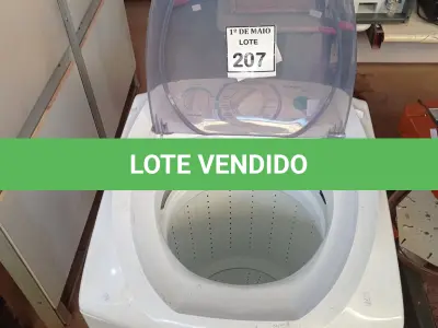 LOTE 207 - 01 MÁQUINA DE LAVAR ROUPAS DE 06 KG MARCA ELECTROLUX 220V. (NO ESTADO) ATENÇÃO! FAZER A VISITAÇÃO ANTES DE ARREMATAR, NÃO SABEMOS SE FUNCIONA. LEILÃO NÃO TEM GARANTIA E NEM DEVOLUÇÃO, SUJEITO A POSSÍVEIS AVARIAS VISÍVEIS/OCULTAS E/OU AUSÊNCIA DE COMPONENTES.