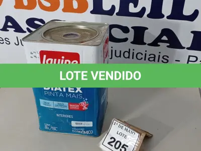 LOTE 205 - 01 LATA DE TINTA PARA INTERIORES DE 16/18 BRANCO BASE P MARCA IQUINE DIATEX. (NOVO)(NO ESTADO) ATENÇÃO! FAZER A VISITAÇÃO ANTES DE ARREMATAR, NÃO SABEMOS SE FUNCIONA. LEILÃO NÃO TEM GARANTIA E NEM DEVOLUÇÃO, SUJEITO A POSSÍVEIS AVARIAS VISÍVEIS/OCULTAS E/OU AUSÊNCIA DE COMPONENTES.