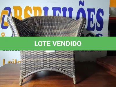 LOTE 049 - 01 CADEIRA DE JARDIM.  (NO ESTADO EM QUE SE ENCONTRA. SUJEITO A AVARIAS OCULTAS/VISÍVEIS.) AV9397R