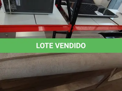 LOTE 038 - 01 RUG (TAPETE). (NO ESTADO EM QUE SE ENCONTRA. SUJEITO A AVARIAS OCULTAS/VISÍVEIS.) AU2115B