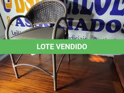 LOTE 013 - 01 CADEIRA DE JARDIM.  (NO ESTADO EM QUE SE ENCONTRA. SUJEITO A AVARIAS OCULTAS/VISÍVEIS.)  AV9974V