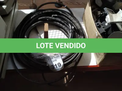 LOTE 319 - 01 LOTE COM CORREIAS E BORRACHAS. (NO ESTADO) ATENÇÃO! FAZER A VISITAÇÃO ANTES DE ARREMATAR, NÃO SABEMOS SE FUNCIONA. LEILÃO NÃO TEM GARANTIA E NEM DEVOLUÇÃO, SUJEITO A POSSÍVEIS AVARIAS VISÍVEIS/OCULTAS E/OU AUSÊNCIA DE COMPONENTES.