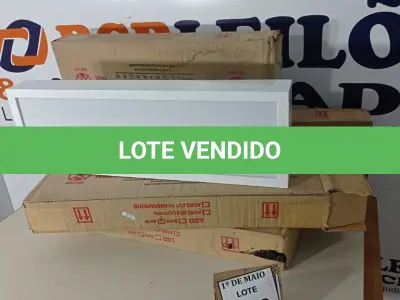 LOTE 262 - 04 LUMINÁRIAS DE EMBUTIR MARCA LUMILUZ. (NO ESTADO) ATENÇÃO! FAZER A VISITAÇÃO ANTES DE ARREMATAR, NÃO SABEMOS SE FUNCIONA. LEILÃO NÃO TEM GARANTIA E NEM DEVOLUÇÃO, SUJEITO A POSSÍVEIS AVARIAS VISÍVEIS/OCULTAS E/OU AUSÊNCIA DE COMPONENTES.