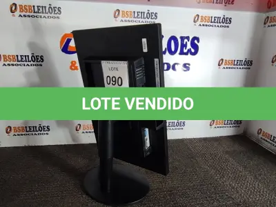 LOTE 090 - 01 MONITOR SAMSUNG. (NO ESTADO EM QUE SE ENCONTRA. SUJEITO A AVARIAS OCULTAS/VISÍVEIS.) AV9559B